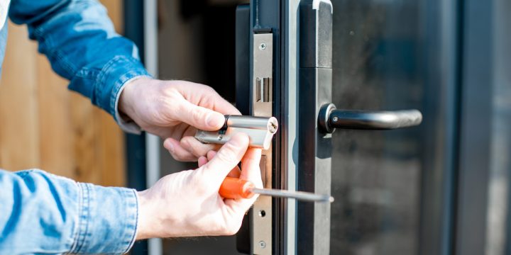 How You Could Benefit From Commercial Locksmiths